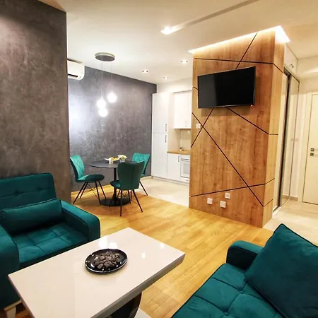 Downtown Apartment